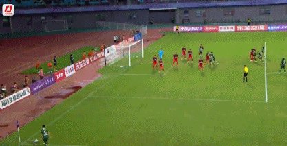 1721222908929097371.gif 卢卡斯.gif